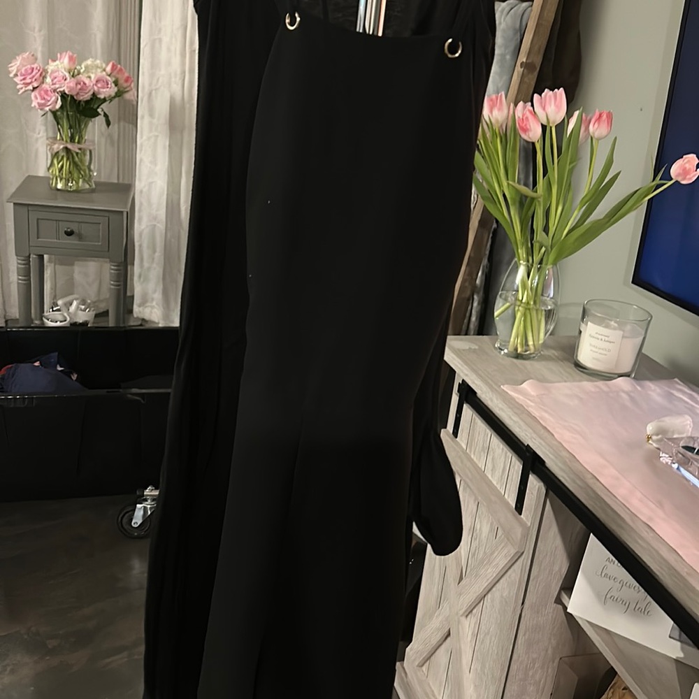 Bebe black jumpsuit shorts with pockets
